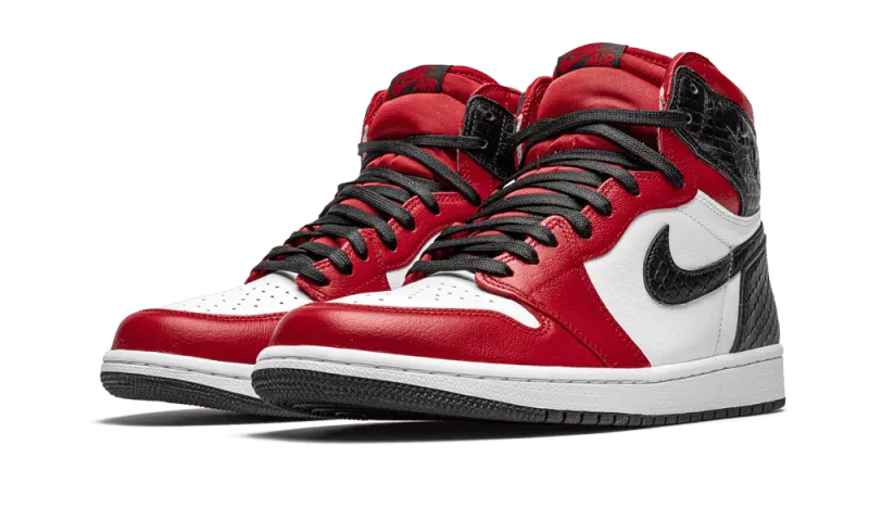 Air Jordan 1 Retro High Satin Snake Chicago