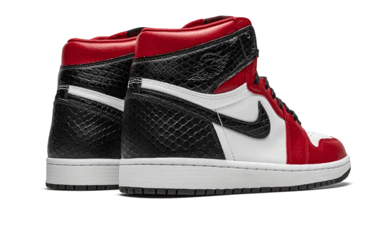 Air Jordan 1 Retro High Satin Snake Chicago