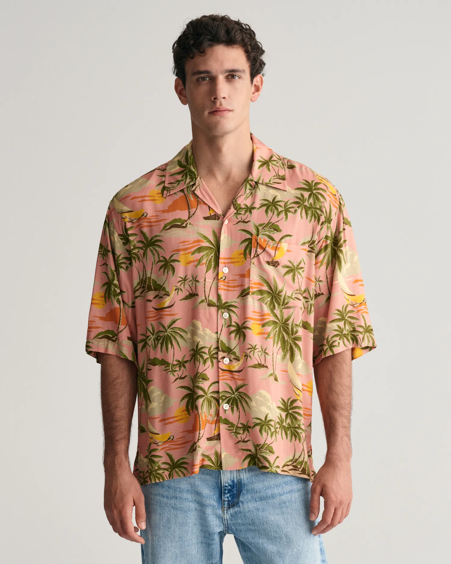 Camisa Relaxed Fit de manga corta Hawaiian Print