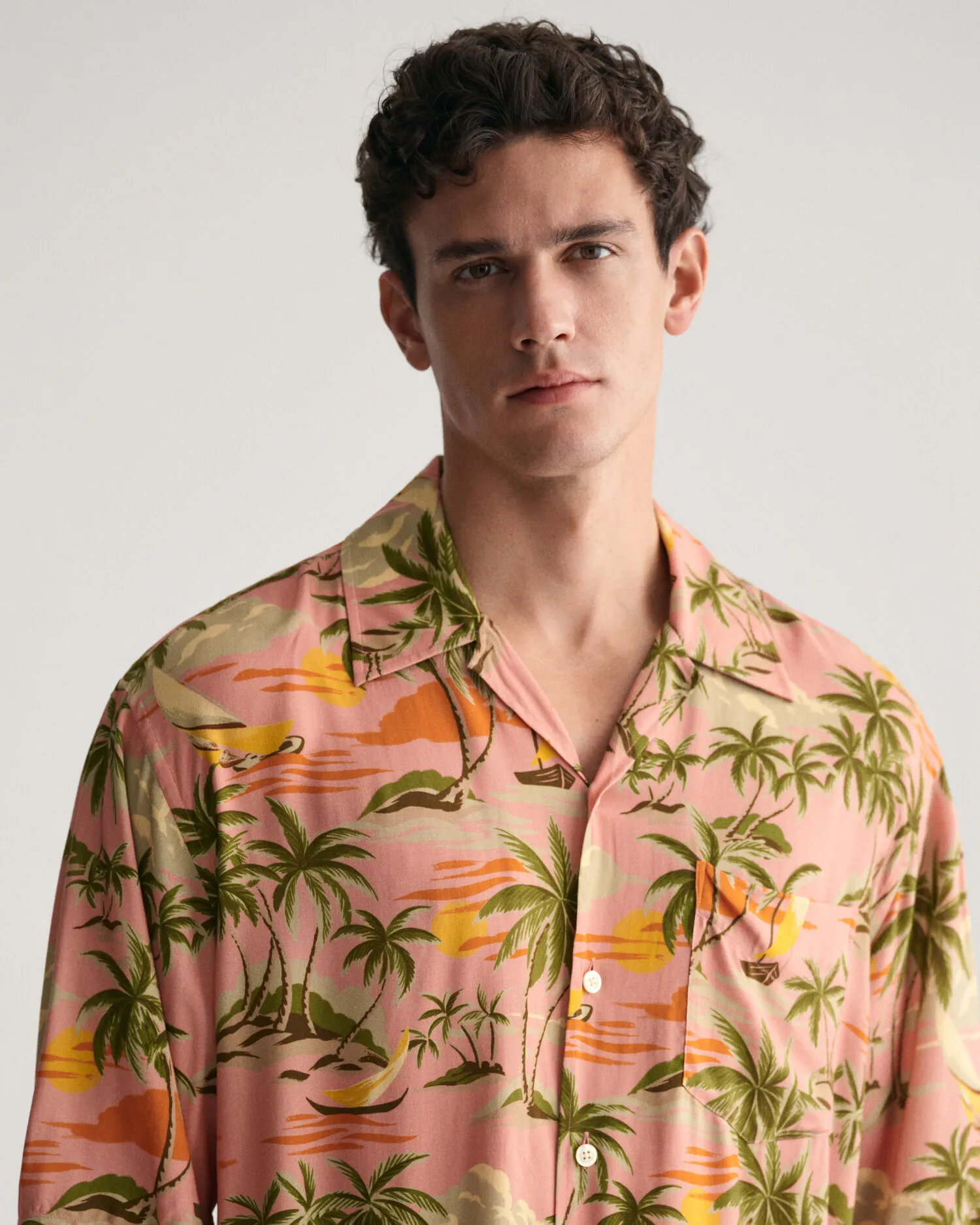 Camisa Relaxed Fit de manga corta Hawaiian Print