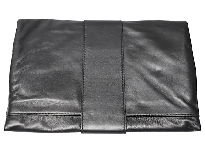 Cartera de mano plegable Alexander McQueen en cuero negro 