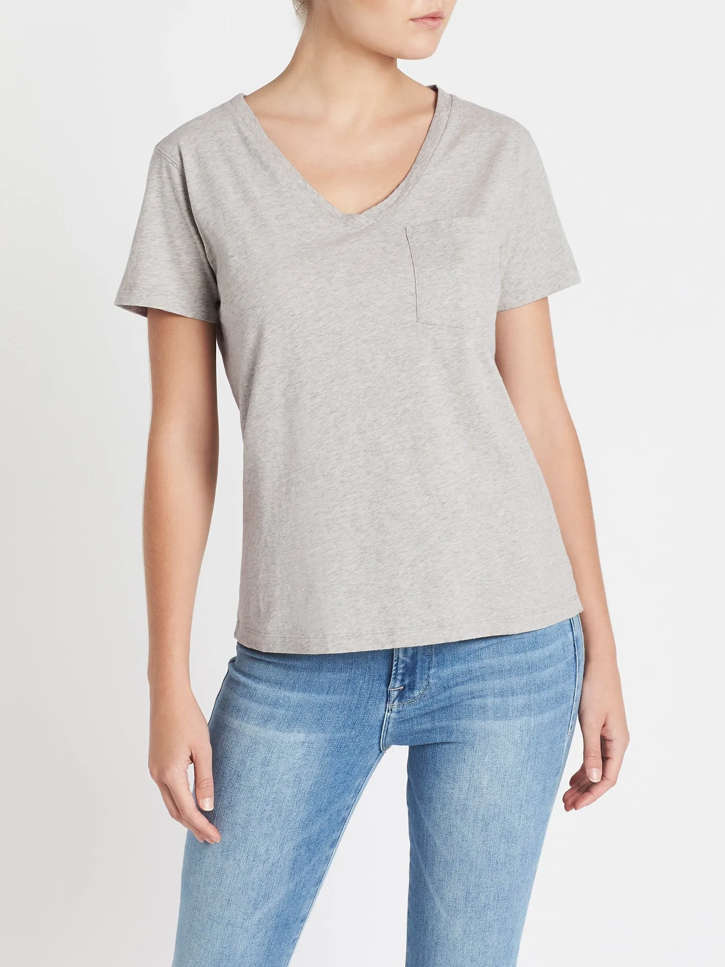 Gamipy V Neck Tee