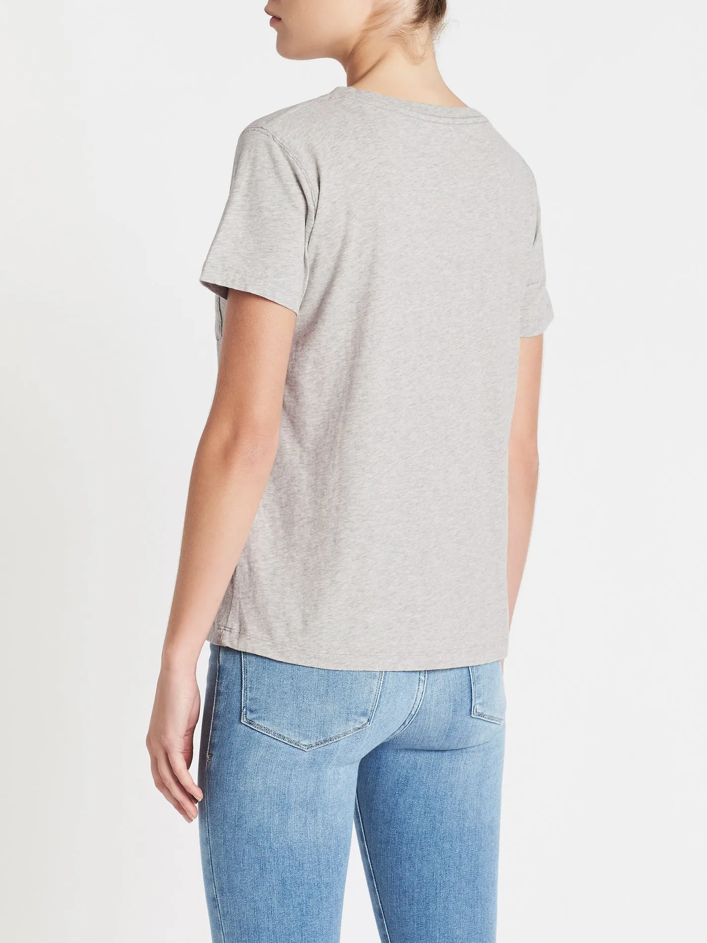 Gamipy V Neck Tee