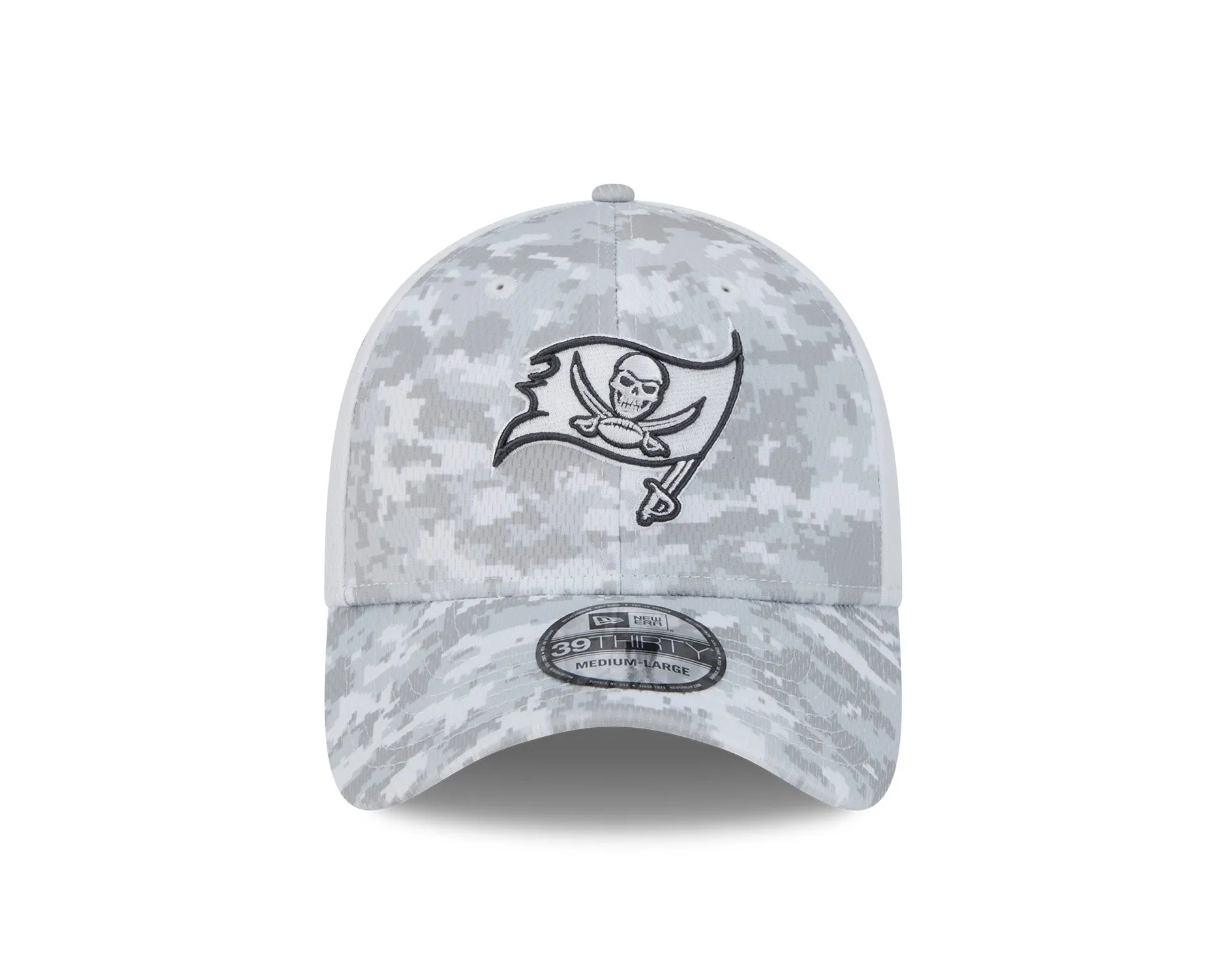 Gorra 3930 Salute To Service 24 New Era Tampa Bay Buccaneers