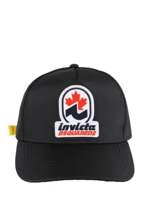 Gorra negra regulable con cinta amarilla y parche invicta