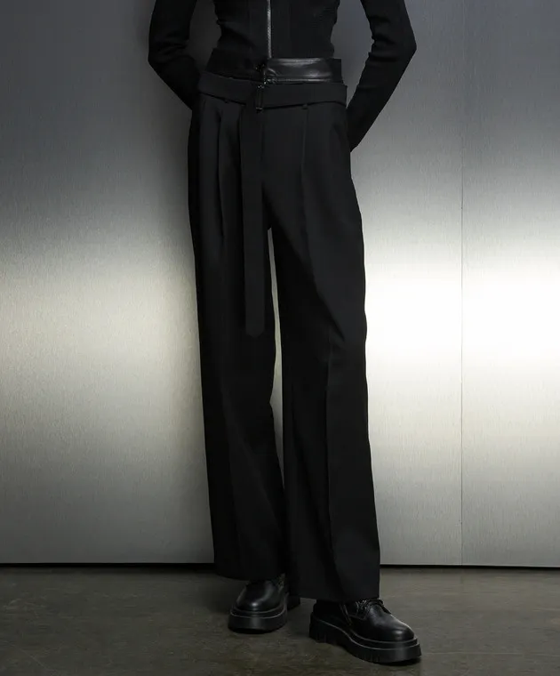 Juun.j Black pants made of wool with a belt