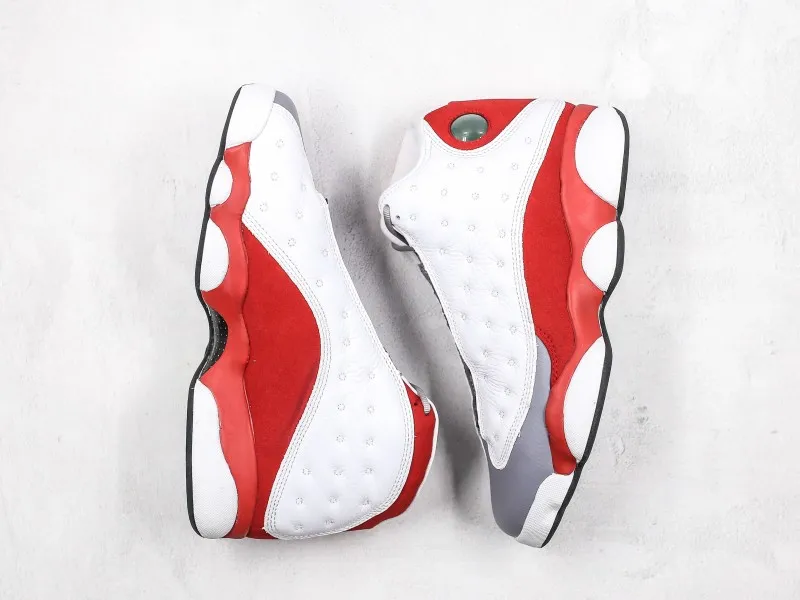 Nike Air Jordan 13 Retro Chicago Modelo 114M