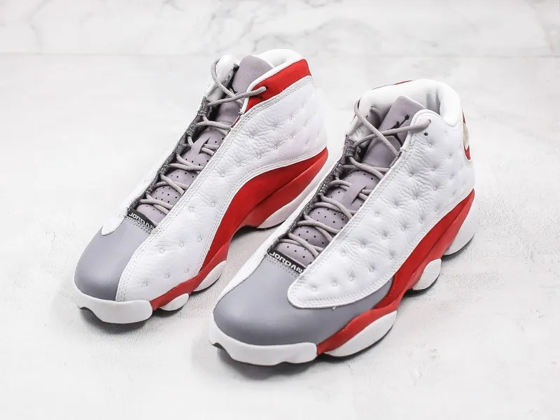 Nike Air Jordan 13 Retro Chicago Modelo 114M