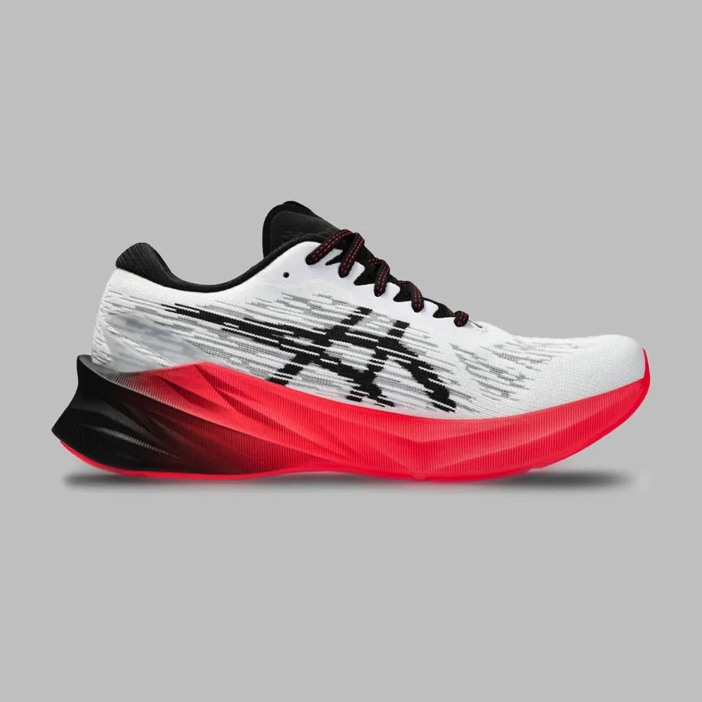 Tenis Asics Novablast 3 Hombre