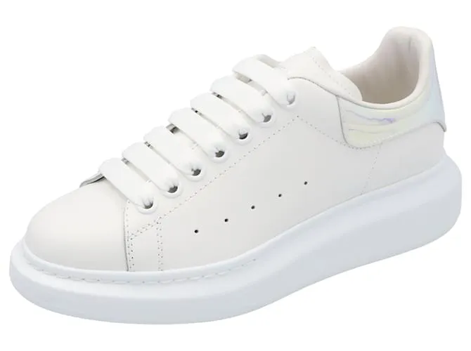 Zapatillas oversized para mujer Alexander McQueen 'Larry' en blanco/rosa shock 