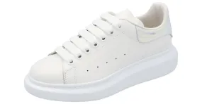 Zapatillas oversized para mujer Alexander McQueen 'Larry' en blanco/rosa shock 